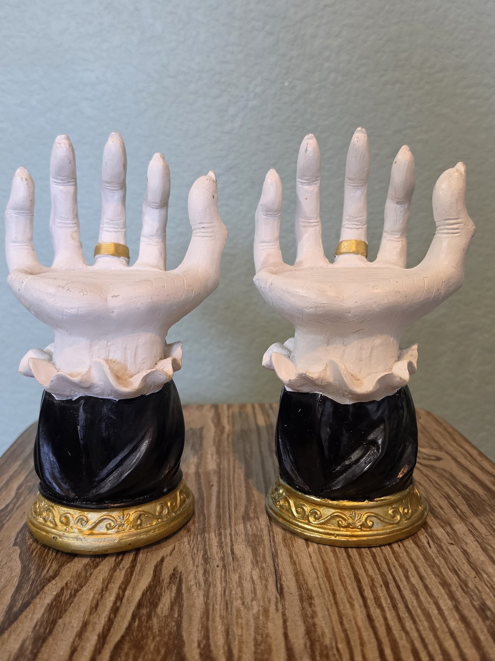 Lot of 2 Bath Body Works Witch Hand Vampire Pedestal Candle Holders Halloween
